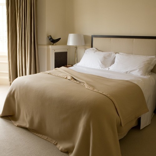 Hotel Luxury Blanket