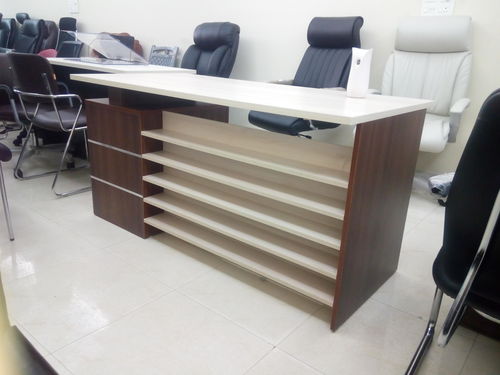 Machine Made Office Table