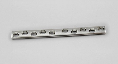 Silver Broad Dcp Plate
