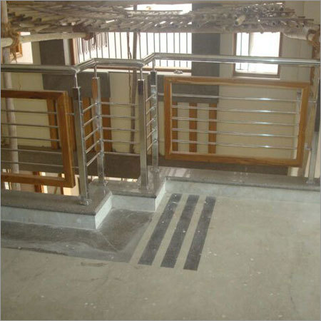 MS Railing