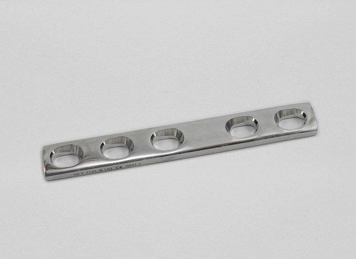 Silver Narrow Dcp Plate