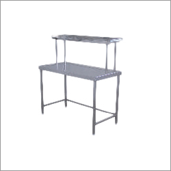 Clean Dish Table