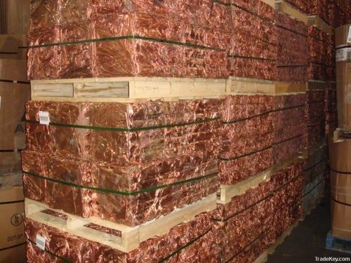 Reddish- Orange Mill Berry Wire Scrap