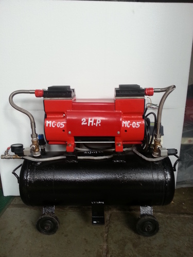 Piston type Oil Free Compressor 2 HP - HS-WP-3T Piston type Oil Free Compressor 2 HP - HS-WP-3T