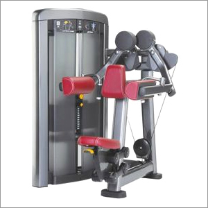 Lateral Raise Machine