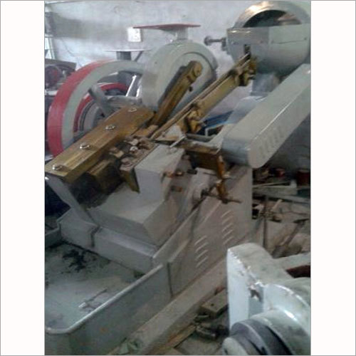 Fully Automatic Thread Rolling Machine