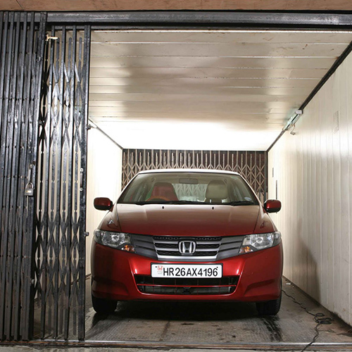 Manual Door Car Elevator Car Dimension: 6 Meter