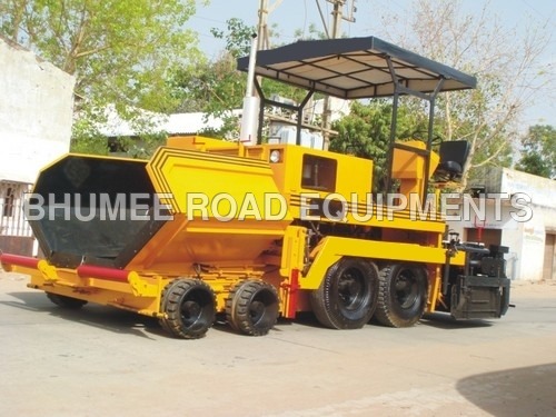 Road Paver Finisher