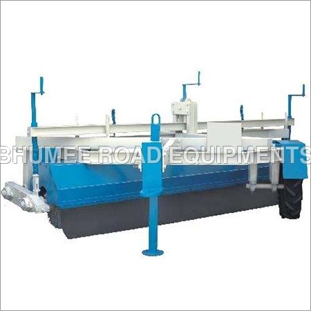 Road Broomer Machine