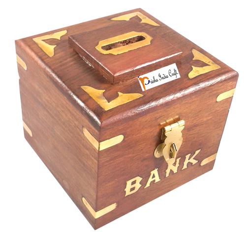 WOODEN BANK 003