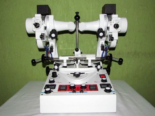 Synoptophore Stereoscope - Metal, Plastic, 15.5 Kg, White | Vision Therapy, Strabismus, Amblyopia Management, Precise Adjustments