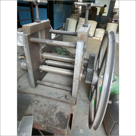 ROLLING MACHINE