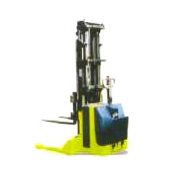 fully electric stacker
