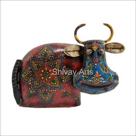 Showpiece & Figurines