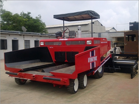 Paver Construction Machine