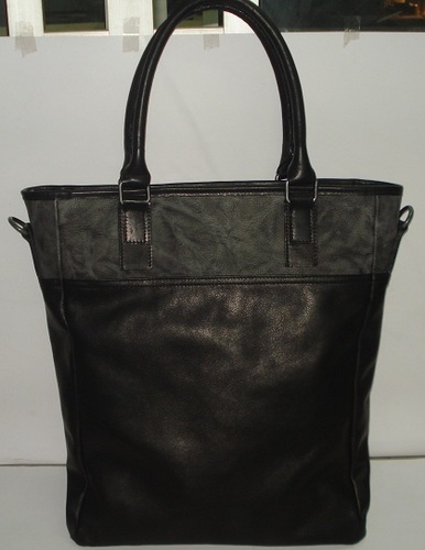 Leather shopper bag