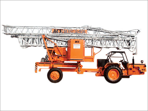 MTC 2418 Mobile Tower Crane