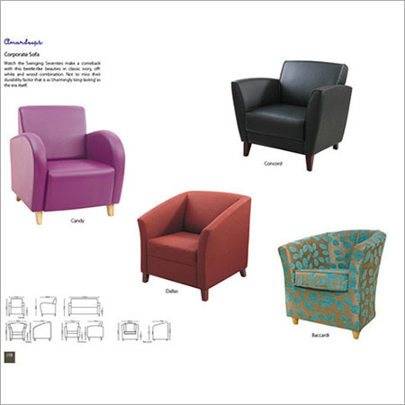 Comforty Accord Mirror Sofa By AMARDEEP DESIGNS INDIA PVT. LTD.