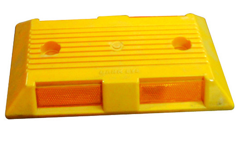 ABS Plastic Reflectors with 2 Nail's hole Road Studsc