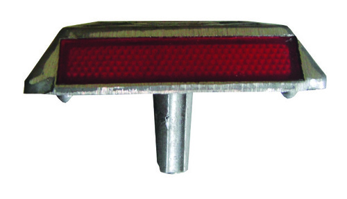 Aluminium Reflectors with Shank Road Studs