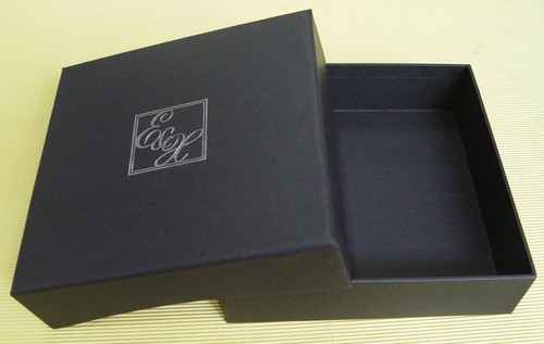 Garments Packaging Box