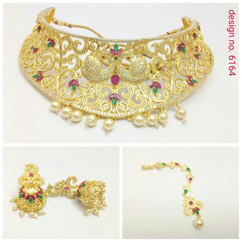 Necklace set
