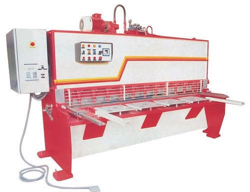 Industrial Hydraulic Shearing Machine - Heavy-Duty Steel Build, Efficient Precision Cutting | Advanced Hydraulic Operation, Robust Performance