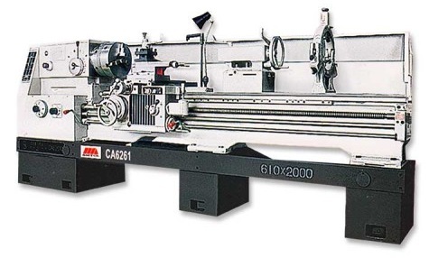 Heavy Duty Lathe Machine - 610x2000 mm Dimensions, 2787 kg Weight, 7.5 kW Motor Power | Advanced Spindle Speed Ranges, High Precision Feeding