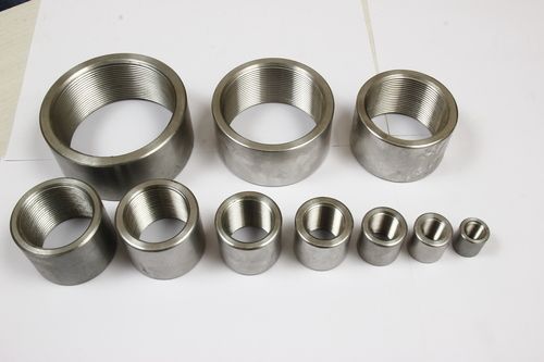 Silver Pipe Couplings