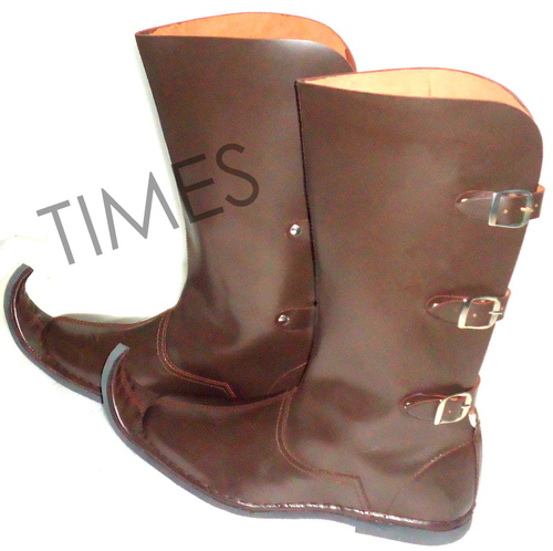 Medieval Long Boot