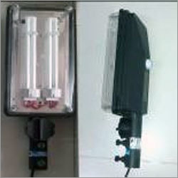 Platinum SE EDX 211 - Aluminum Die Casting, 2x11W CFL, Automatic Dawn Dusk Operation, High Reliability, Enhanced Light Intensity