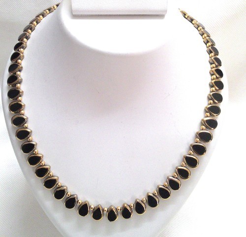 Crystal Necklace Set - Crystal & Glass Beads | Women's Jewelry with Pearl Accents, Ideal for Parties & Gifting