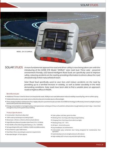 DARK EYE SOLAR STUD