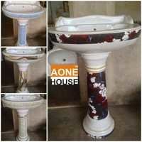 Multi Color Sticker Design Wash Basin Pedestal