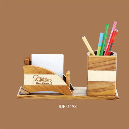 Pen stand