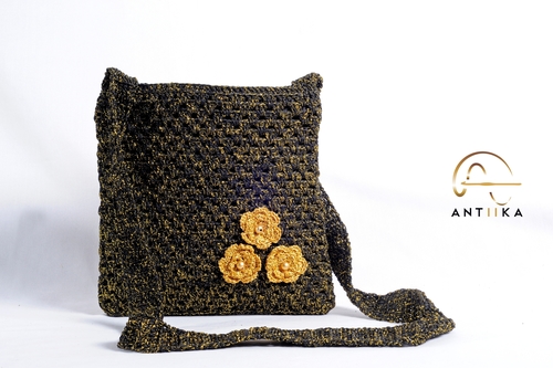 Crochet Ladies Hand Bags