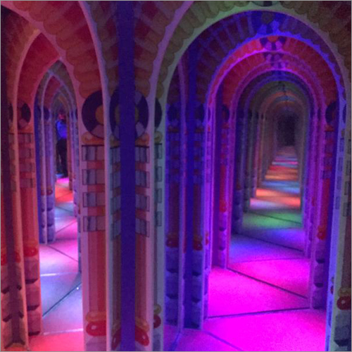 Mirror Maze