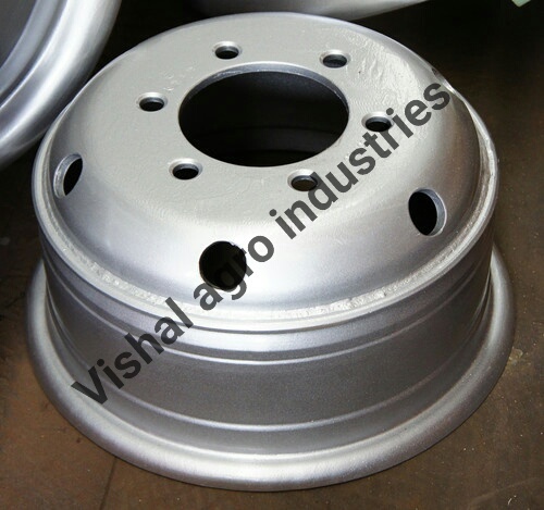 All Colours Light Truck Steel Wheel Rim 5.50-16