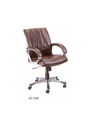 Executives Chair - Italian Leather Foam, Double Layer Backrest, Classic Luxury Design, Dynamic Body Shape, Superior Comfort