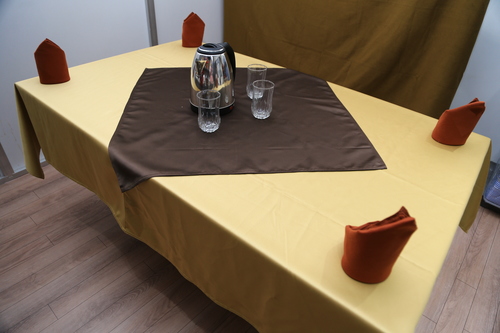 Shinning Table Runner