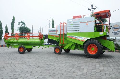 Self Propelled Combine Harvester