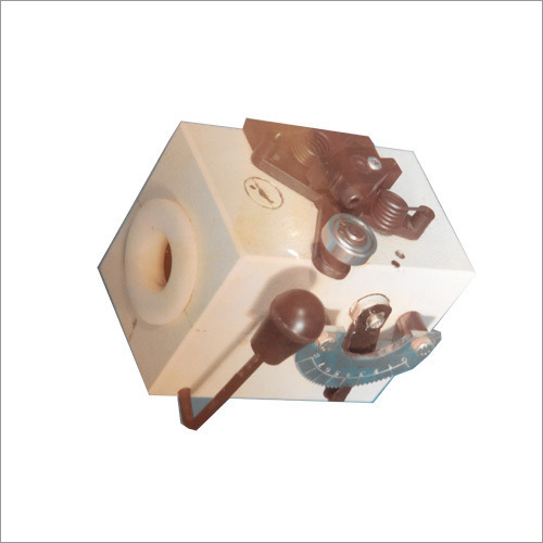 Triverse Cross Head
