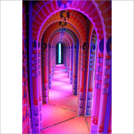 Mirror Maze 