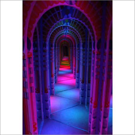 Mirror Maze