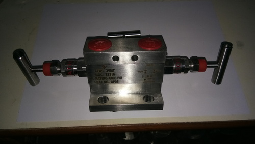 Two Valve T Type Manifold for Pressure Instruments