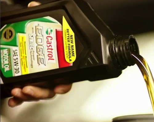 Castrol Synthetic Oil - Low Density, 2-15L Pack | Synthetic Formula for Vehicle Use, Bitter Smell, Ideal for Automobile Applications