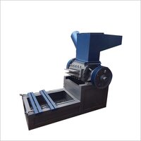 Plastic Waste Grinder Machine Capacity: Ton Ton/day