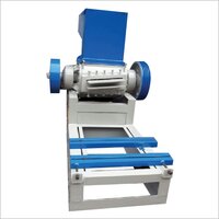 High Capacity Industrial Plastic Waste Grinder Machine 600 Kg/hr