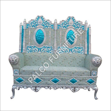 Pillar Wedding Sofa