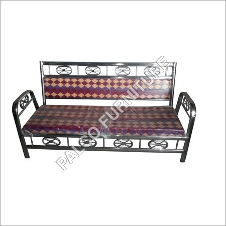 Three Siter Sofa